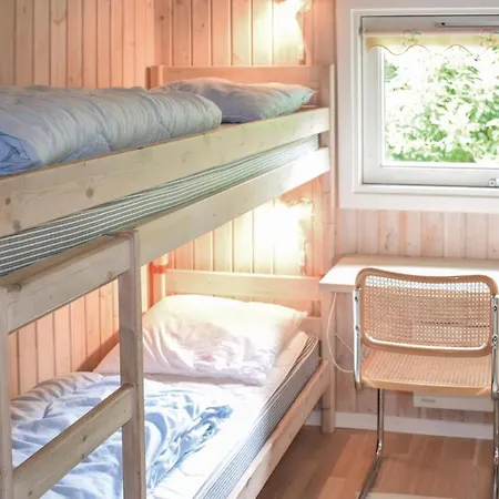Three Bedroom Holiday In Holiday home *